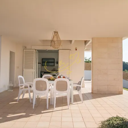 Td Patrizia Pool & Alfresco Kitchen Villa Monopoli
