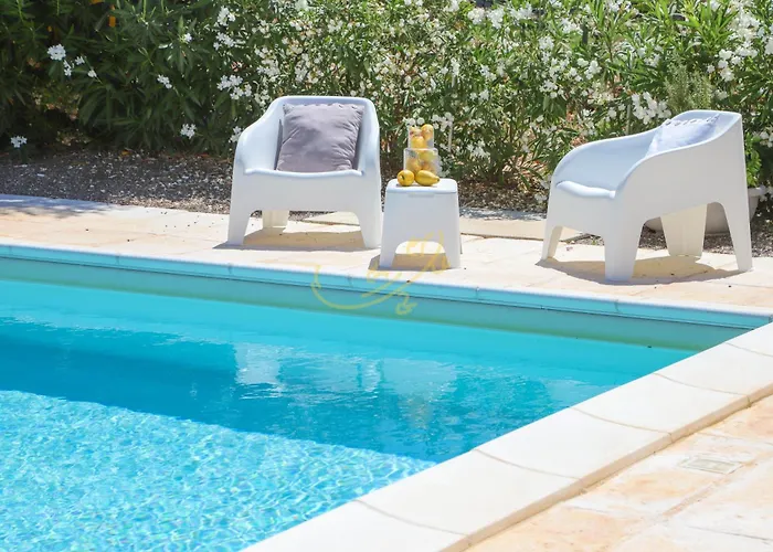 וילה Td Patrizia Pool & Alfresco Kitchen מונופולי