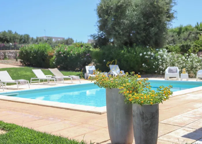 Td Patrizia Pool & Alfresco Kitchen * Monopoli