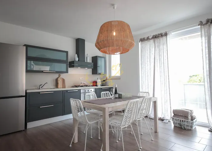 Td Patrizia Pool & Alfresco Kitchen